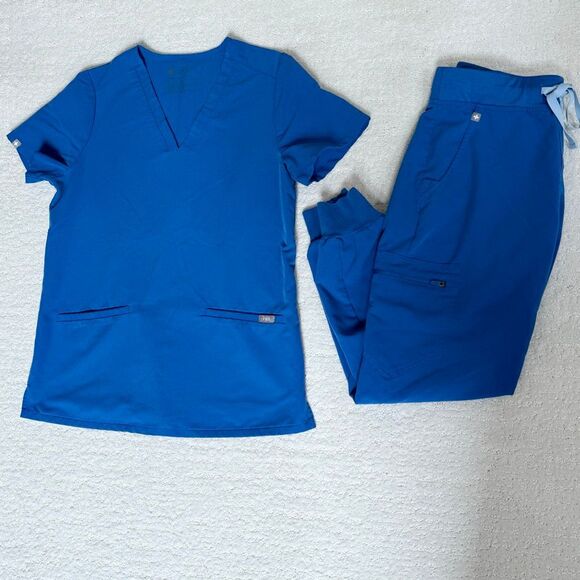 Figs Scrub Set Casma 2-Pocket V Neck and Zamora Jogger Bottoms Technical Collect - Picture 1 of 16